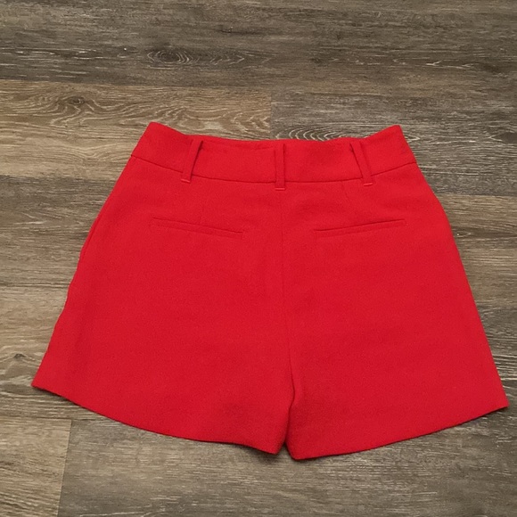 Wilfred Shorts Size 4 - Picture 2 of 3